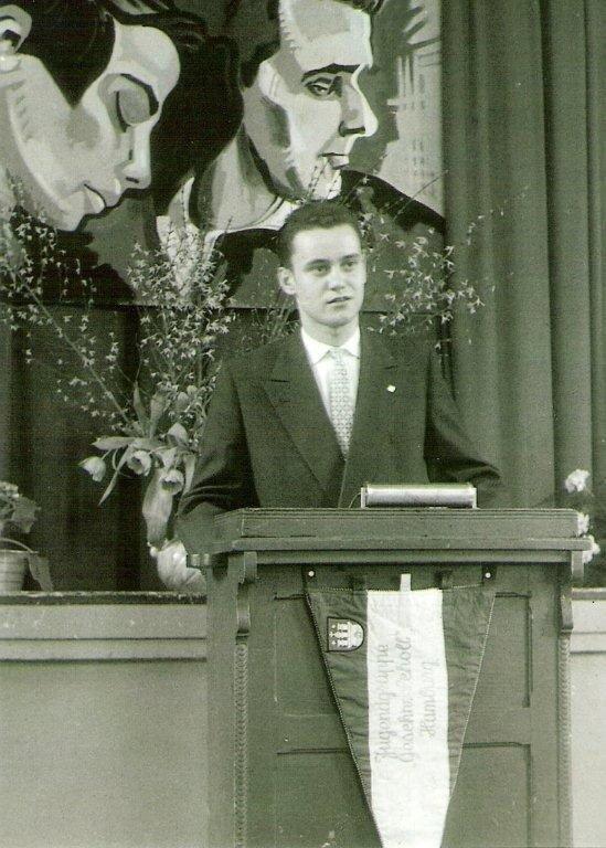 Geschwister Scholl Gedenkveranstaltung in Hamburg am 21.2.1960, RednerUlrich Sander (18 Jahre)